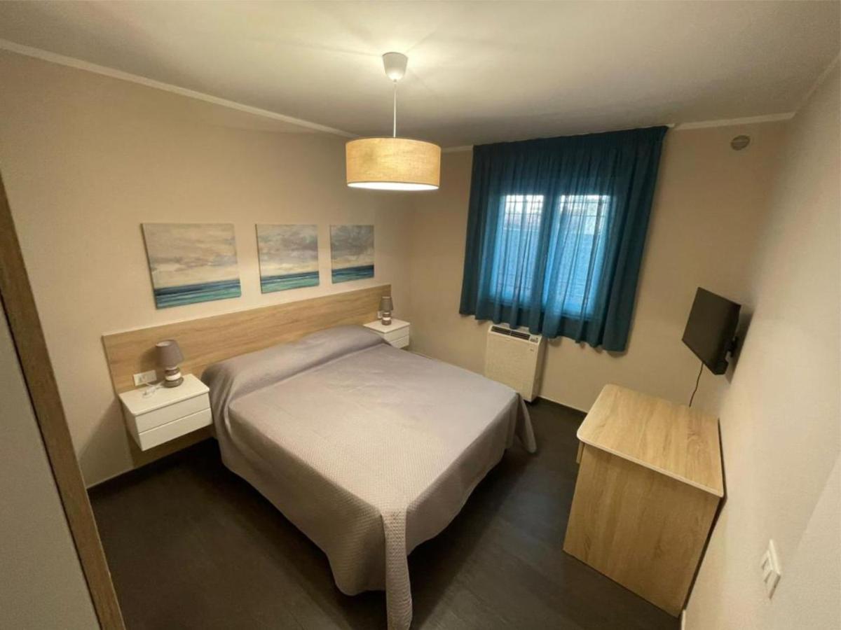 Villa Marisa Resort Кастеламаре ди Стабия Екстериор снимка
