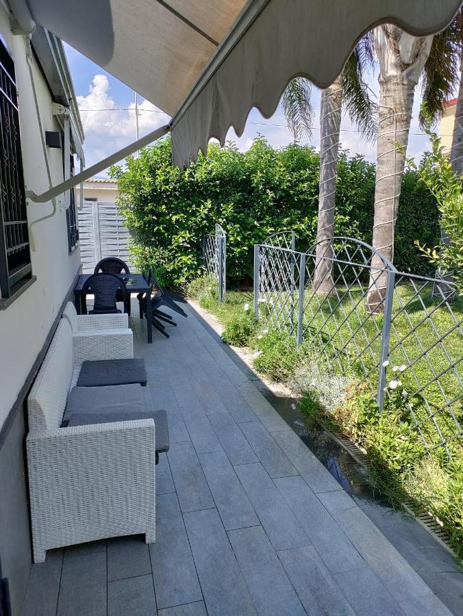 Villa Marisa Resort Кастеламаре ди Стабия Екстериор снимка